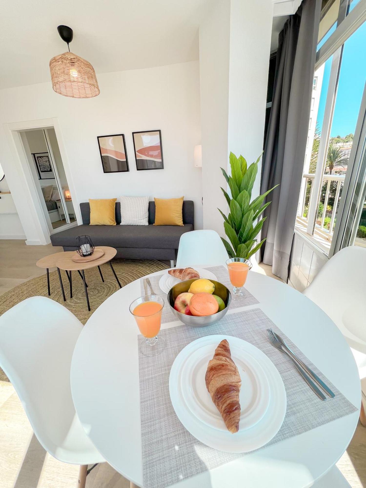 Palm Beach Aparment Sea Views Торремолінос Екстер'єр фото