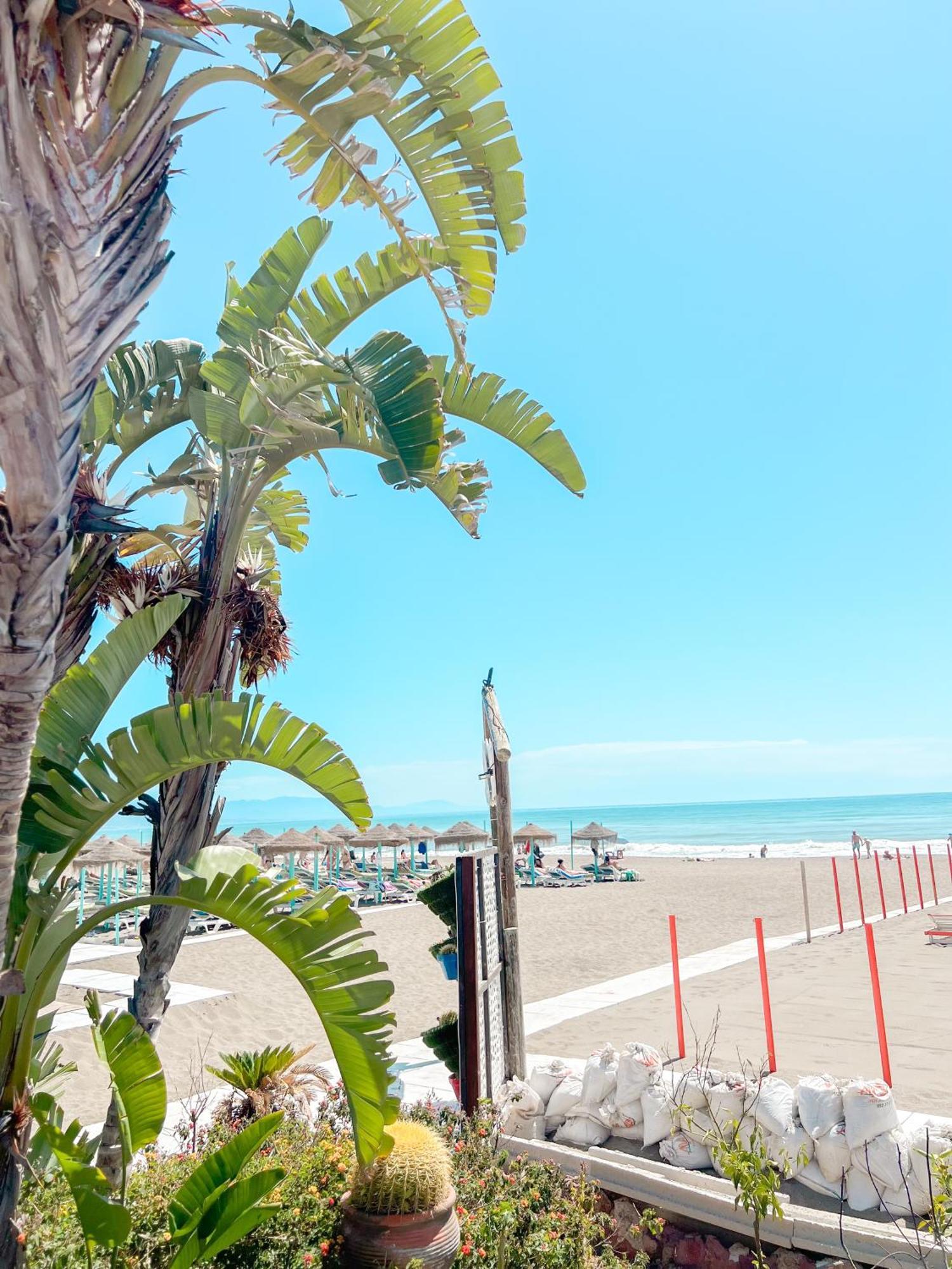 Palm Beach Aparment Sea Views Торремолінос Екстер'єр фото