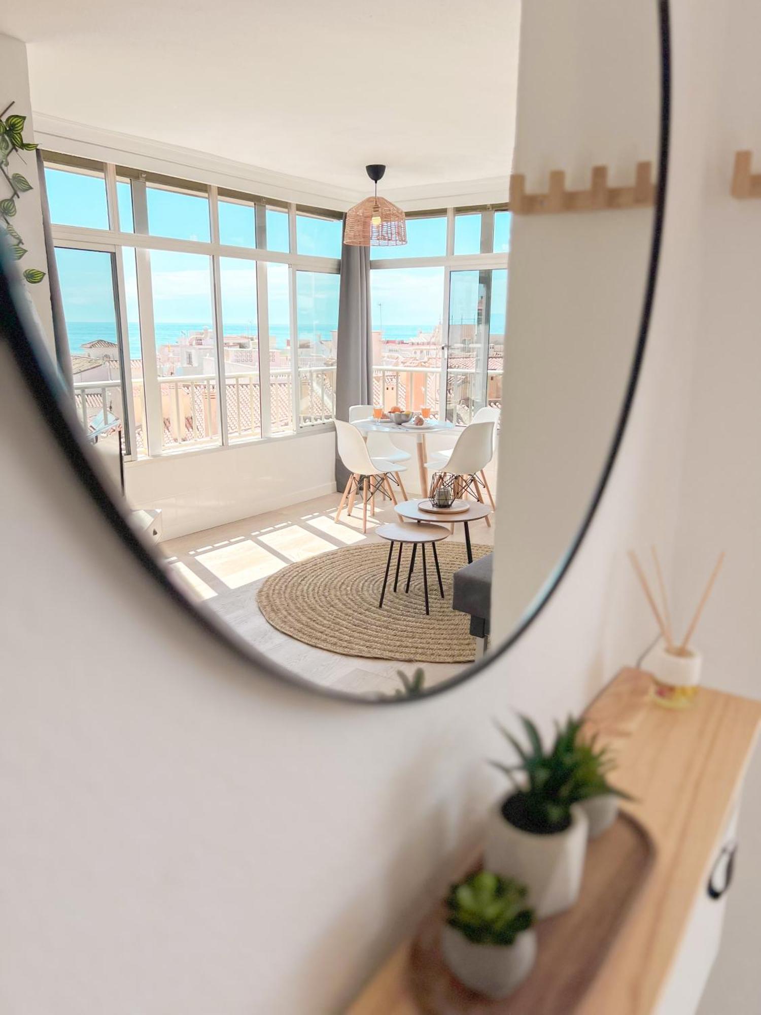 Palm Beach Aparment Sea Views Торремолінос Екстер'єр фото